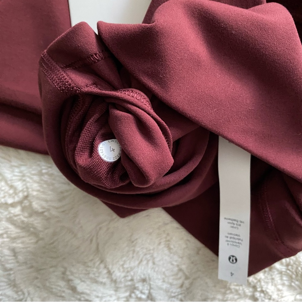 lululemon athletica • align high rise leggings | 4 - Picture 6 of 7